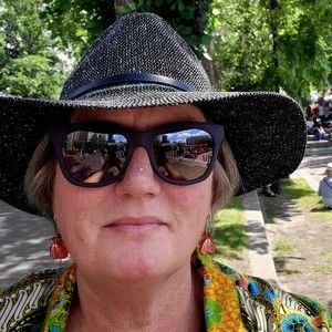 Meet your Posher, Tracy